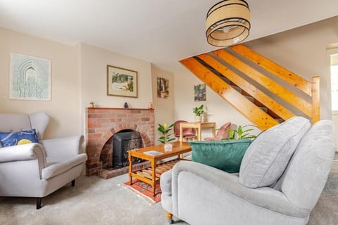 Pheonix Cottage on Glastonbury Tor House in Glastonbury