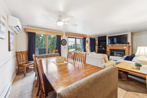 Twister 68A-I townhouse House in Capital District, NY, USA