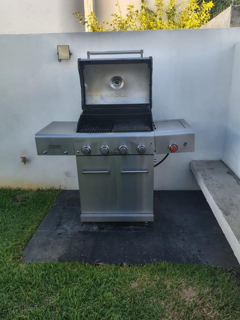 La casa del corazon de Teques House in Tequesquitengo