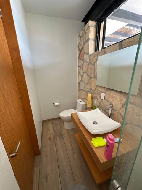 La casa del corazon de Teques House in Tequesquitengo