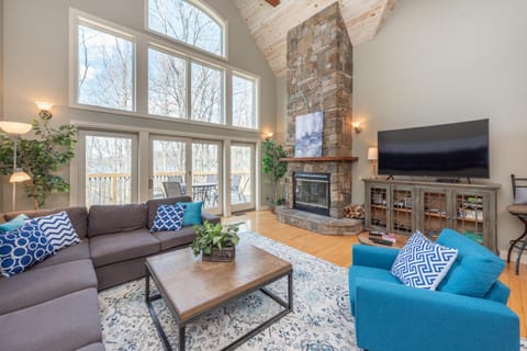 Lakes End by Railey Vacations House in Deep Creek Lake