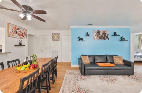 Family Eat Sleep Relax Repeat House in Hollywood