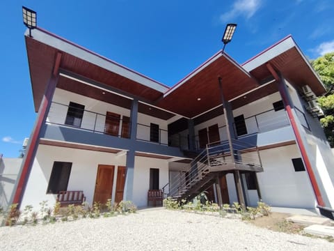 Property building, Day