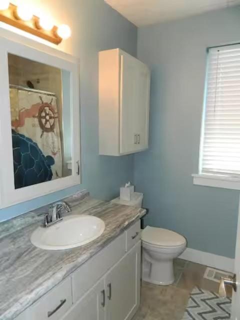 Short Walk to Campus House in Bloomington