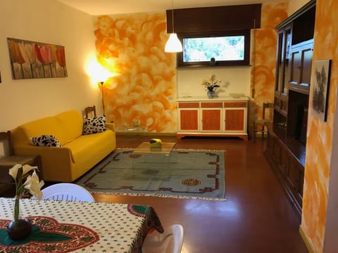 Gelso Apartment in Tuscany