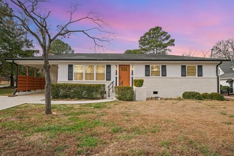 Property building, Day