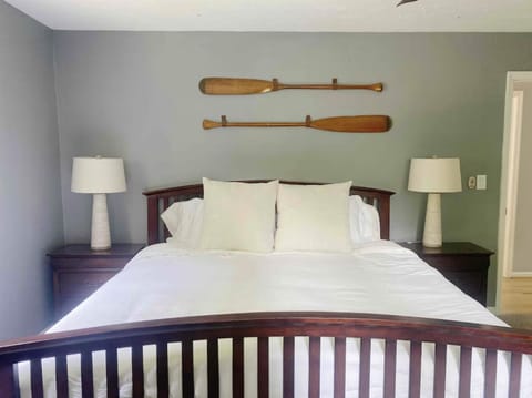 River Relaxation | Riverfront Home| Winchester House in Kentucky