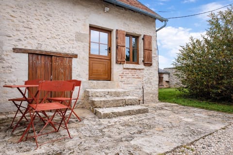 Property building, Patio