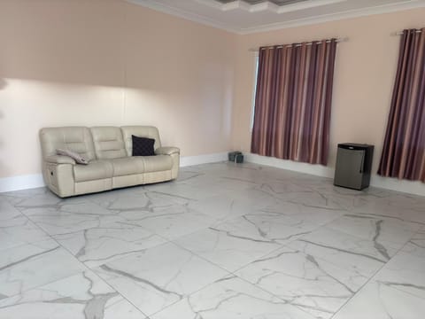 Comfortable Private Room in a Shared Home Bed and Breakfast in Richmond