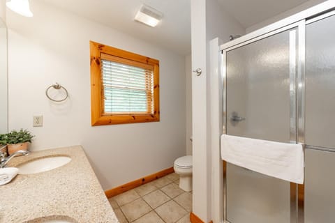 Peak of Perfection House in McHenry