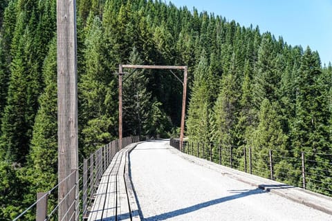 The Pines- Your Luxury Wallace Adventure Base House in Wallace