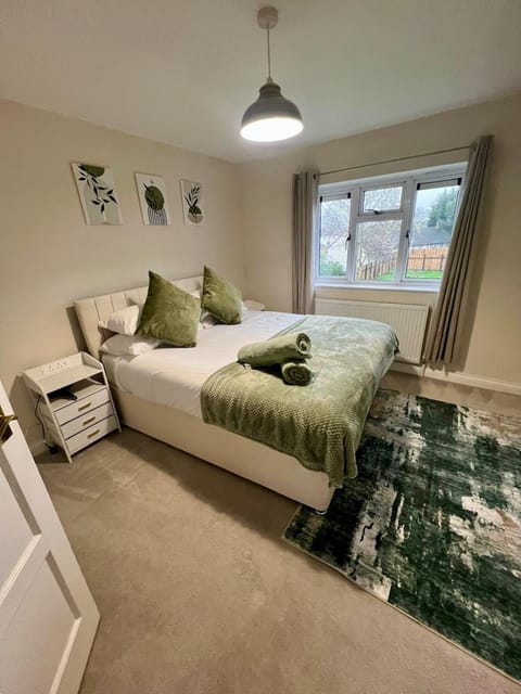 TV and multimedia, Photo of the whole room, Bedroom, towels