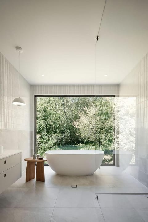 Natural landscape, Hot Tub, Bathroom, Bath