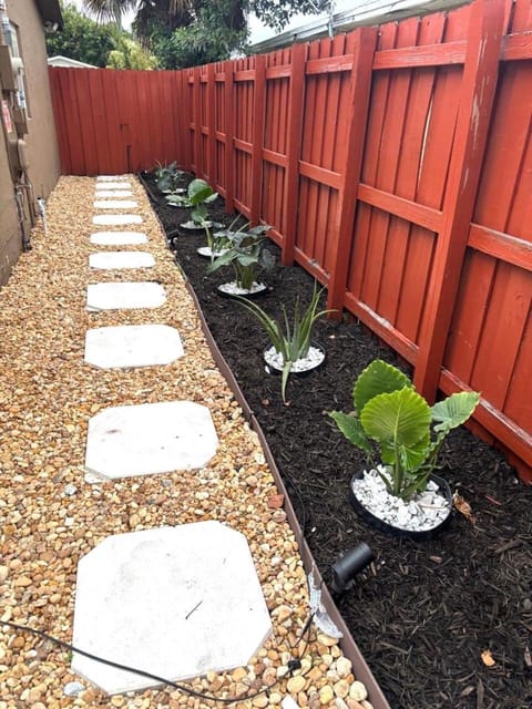 Exclusive suites Vacation rental in Lauderdale Lakes