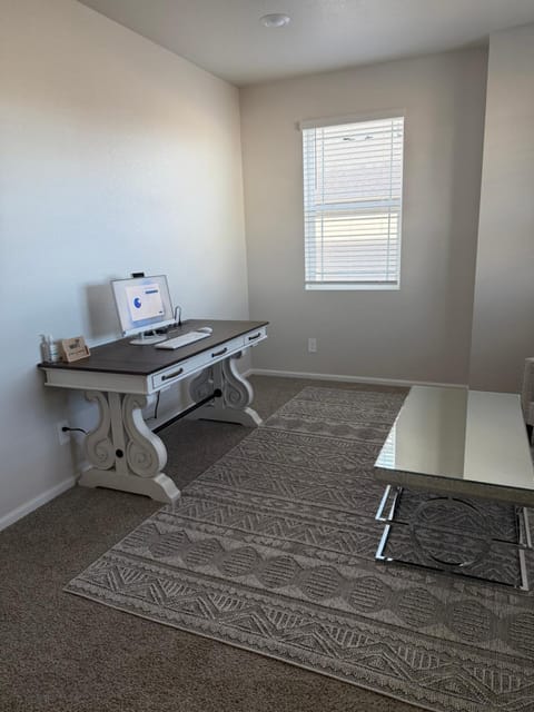 Bsnsn House in Commerce City