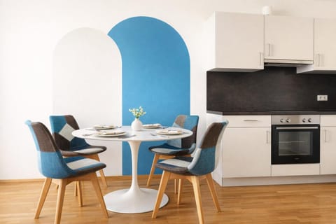 Dining area, Dinner