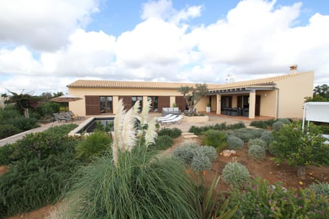 BBQ facilities, Garden, Balcony/Terrace, Swimming pool