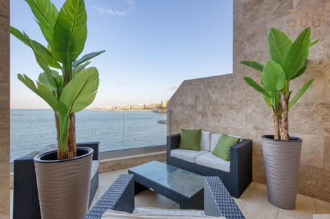 Patio, Day, Natural landscape, View (from property/room), Balcony/Terrace, Balcony/Terrace, Living room, Seating area, Sea view
