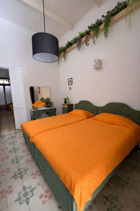 Encanto Getaways - Studio within our family home Apartment in Malta