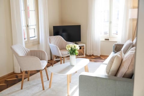 Pilatus Bijou I Lucerne & Interlaken I Cozy Charm Apartment in Nidwalden