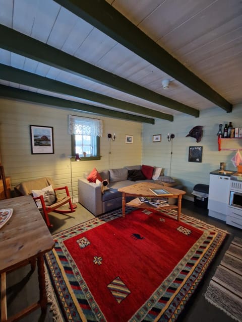 The Old Cottage Nature lodge in Nordland, Norway