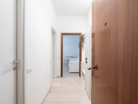 Modern Apartment near RHO FIERA MILANO Wi-Fi Free Apartment in Rho