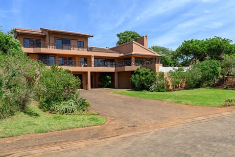 Property building, Garden view