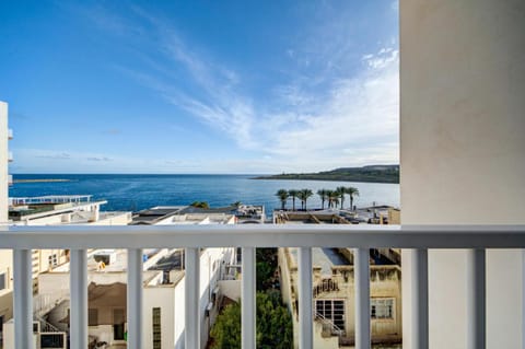 Patio, Day, Natural landscape, View (from property/room), Balcony/Terrace, Sea view