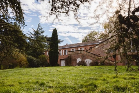 Property building, Natural landscape, Garden