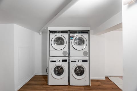 laundry, washing machine, dryer