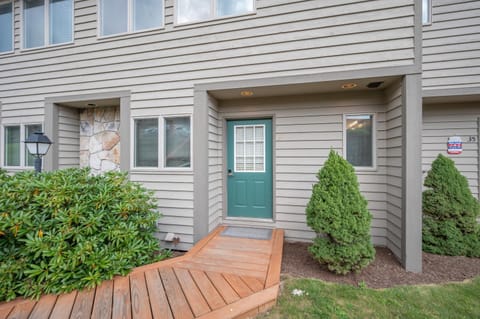 Deep Creek Village #34 by Railey Vacations House in McHenry