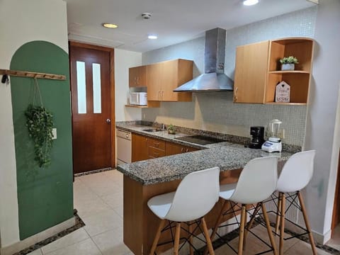 Mar y Lago 203 Apartment in Acapulco