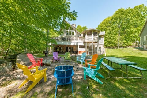 Majestic Lodge by Railey Vacations House in Deep Creek Lake