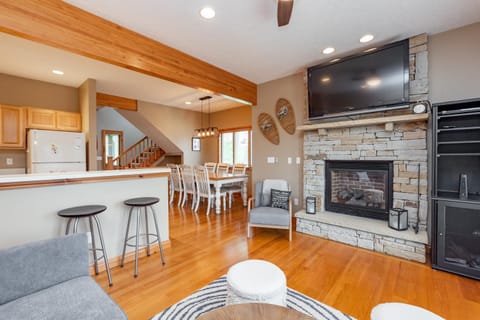 Mountain Hygge House in McHenry