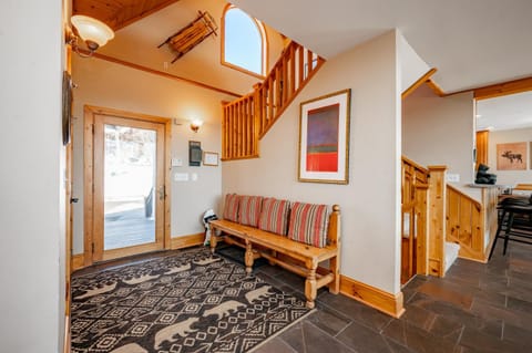 Mountain Rendezvous House in McHenry