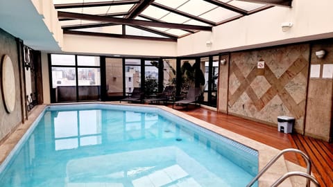 Swimming pool, sunbed