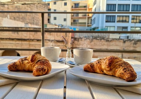 Balcony/Terrace, Breakfast