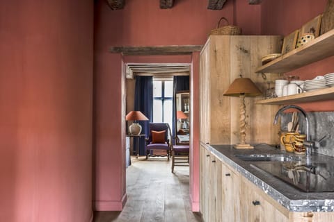 Spring, Kitchen or kitchenette, Photo of the whole room