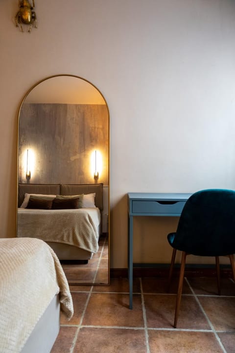 Seating area, Bedroom