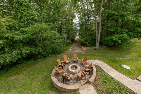 Scenic Serenity by Railey Vacations House in Deep Creek Lake