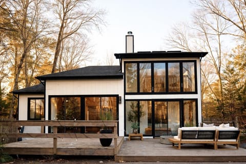 Wintergreen Villa Villa in Middle Smithfield