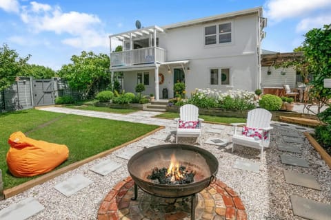 Property building, Garden