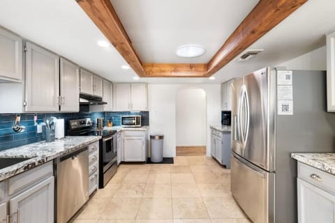 Close To Trails with Hot Tub Putting Green Fire Pit House in Sedona