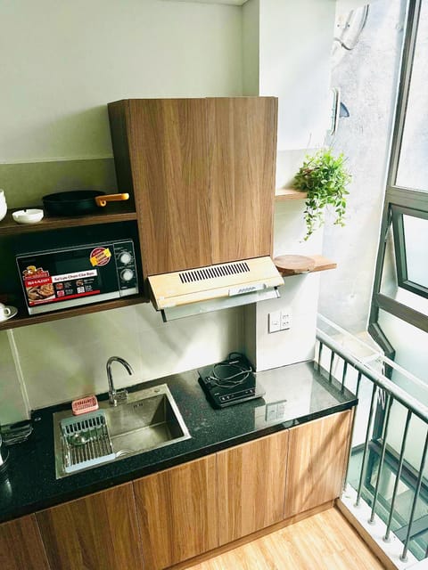 Kitchen or kitchenette, stove