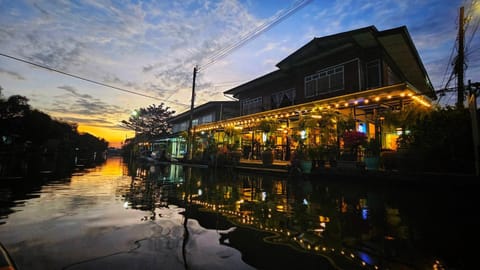 Property building, Natural landscape, River view, Sunset