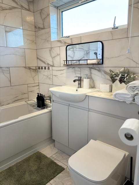 Shower, Bathroom, Bath