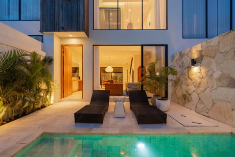 Pool view, sunbed