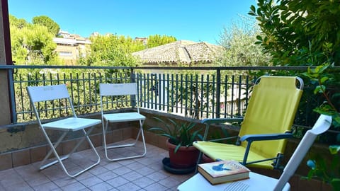 N294 - Numana, ampio quadrilocale con giardino e wifi Apartment in Marcelli