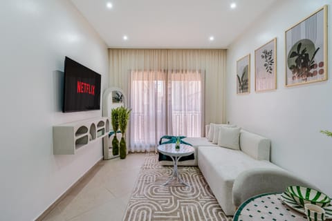 Communal lounge/ TV room, TV and multimedia, Living room