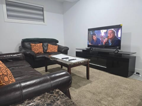Communal lounge/ TV room, TV and multimedia, Living room